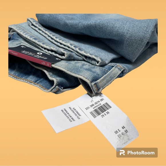 Hollister Epic Flex Slim Straight Jeans Size S
ORIGINAL RETAIL $65.00 - Picture 6 of 6